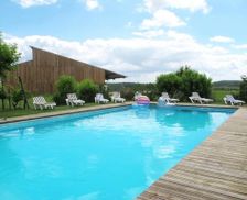 France Nouvelle-Aquitaine ST MARTIN DE BEAUVILLE vacation rental compare prices direct by owner 33440088