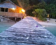 Indonesia West Papua Waisai vacation rental compare prices direct by owner 35097309