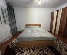 Romania Hunedoara Lupeni vacation rental compare prices direct by owner 33652550