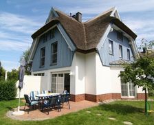 Germany Mecklenburg-Pomerania Ostseeheilbad Zingst vacation rental compare prices direct by owner 33700276