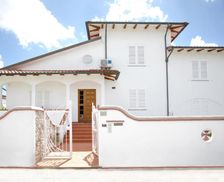 Italy Tuscany Cascina vacation rental compare prices direct by owner 35495458