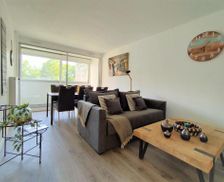 France Hauts-de-Seine Colombes vacation rental compare prices direct by owner 6354554