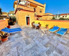 Italy Lazio Fiumicino vacation rental compare prices direct by owner 27160379