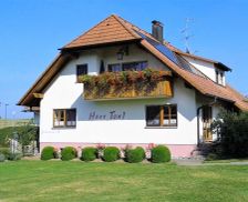 Germany Baden-Württemberg Hohenstein vacation rental compare prices direct by owner 26325928