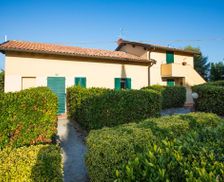 Italy Tuscany Cecina vacation rental compare prices direct by owner 33487073