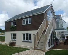 United Kingdom Cornwall Saint Hilary vacation rental compare prices direct by owner 13721190