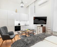Hungary  Budapest vacation rental compare prices direct by owner 33014352