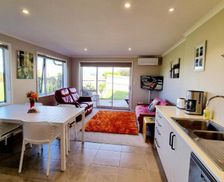 New Zealand Auckland Region Clarks Beach vacation rental compare prices direct by owner 33618995