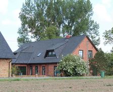 Germany Mecklenburg-West Pomerania Groß-Wokern vacation rental compare prices direct by owner 4164370