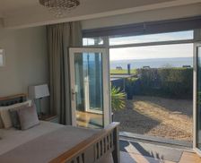 United Kingdom Hampshire Lee-on-the-Solent vacation rental compare prices direct by owner 13832755