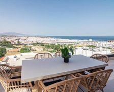 Spain Andalucía Estepona vacation rental compare prices direct by owner 36324738