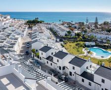 Spain Andalucía Estepona vacation rental compare prices direct by owner 36732354