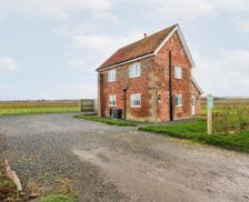 United Kingdom Lincolnshire Alford vacation rental compare prices direct by owner 35298154