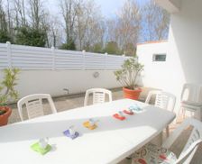 France Pays de la Loire La Tranche-sur-Mer vacation rental compare prices direct by owner 10212316