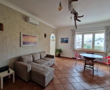 Italy Lazio Fiumicino vacation rental compare prices direct by owner 15158452