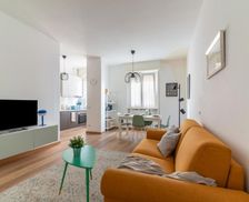 Italy Lombardy Melegnano vacation rental compare prices direct by owner 33038015