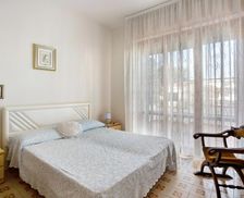 Italy Tuscany Viareggio vacation rental compare prices direct by owner 33485772