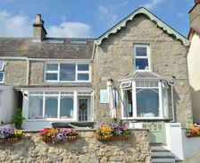 United Kingdom Anglesey Benllech vacation rental compare prices direct by owner 14659454