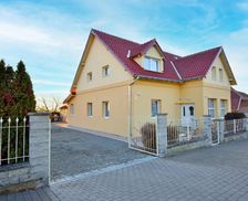 Hungary Pest Maglód vacation rental compare prices direct by owner 26646838