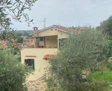 Italy Tuscany Quiesa vacation rental compare prices direct by owner 35418988