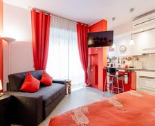 Italy Lombardy Milan vacation rental compare prices direct by owner 14215140