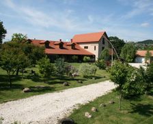 Hungary Pest Pilisborosjenő vacation rental compare prices direct by owner 14208021