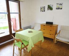 France Auvergne-Rhone-Alpes AIX LES BAINS vacation rental compare prices direct by owner 33291211