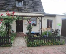 Germany Mecklenburg-West Pomerania Dobbin-Linstow vacation rental compare prices direct by owner 4708073