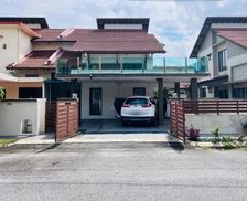 Malaysia Pahang Kuantan vacation rental compare prices direct by owner 33672941