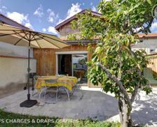 France Rhône-Alps Balbigny vacation rental compare prices direct by owner 28135177