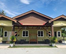 Malaysia Terengganu Kampung Kuala Besut vacation rental compare prices direct by owner 17672783