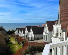 France Nord-Pas-de-Calais Équihen-Plage vacation rental compare prices direct by owner 35450960