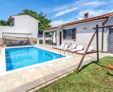 Croatia Istria Marcana vacation rental compare prices direct by owner 33703188