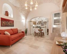 Italy Apulia Locorotondo vacation rental compare prices direct by owner 33491127