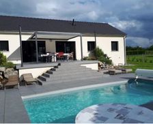 France Auvergne Lanobre vacation rental compare prices direct by owner 33648412