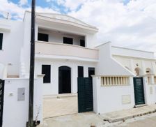 Italy Apulia Lido Marini vacation rental compare prices direct by owner 5327504