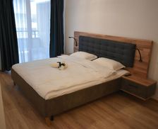 Romania Brasov Braşov vacation rental compare prices direct by owner 32608169