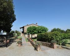 Italy Umbria Paciano, PG vacation rental compare prices direct by owner 6411185