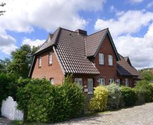 Germany Schleswig-Holstein Wyk auf Föhr vacation rental compare prices direct by owner 10378096