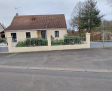 France Pays de la Loire Moncé-en-Belin vacation rental compare prices direct by owner 35583657