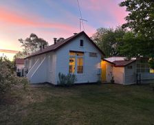 Australia Victoria Glenlyon vacation rental compare prices direct by owner 33611089