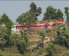 India Uttarakhand Kanatal vacation rental compare prices direct by owner 35422303