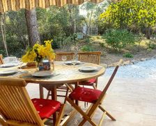 France Var Sanary-sur-Mer vacation rental compare prices direct by owner 28107624