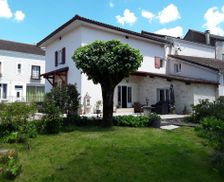 France Aquitaine Javerlhac-et-la-Chapelle-Saint-Robert vacation rental compare prices direct by owner 13622969