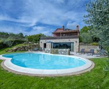 Italy Umbria Castel Rigone vacation rental compare prices direct by owner 14987525