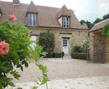 France Ile de France Hargeville vacation rental compare prices direct by owner 35279725