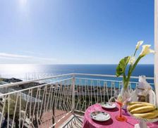 Italy Liguria Costarainera vacation rental compare prices direct by owner 24920605