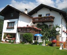 Austria Tyrol Thaur vacation rental compare prices direct by owner 4121062