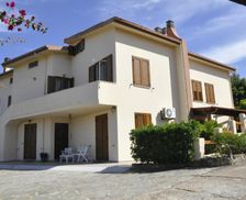 Italy Sardinia Castelsardo vacation rental compare prices direct by owner 3921120