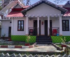 India West Bengal Mādāri Hāt vacation rental compare prices direct by owner 35257765